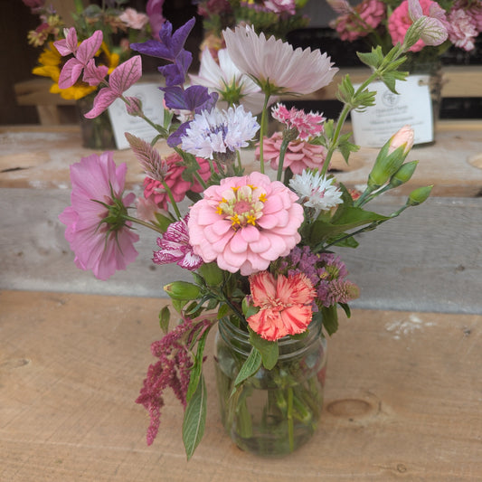 Fresh Cut Flowers & Bouqets